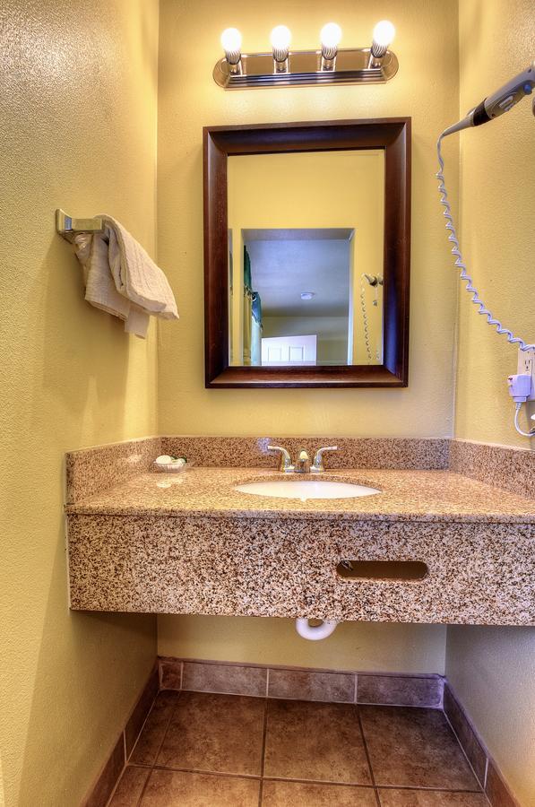 Bayside Inn Monterey Dış mekan fotoğraf